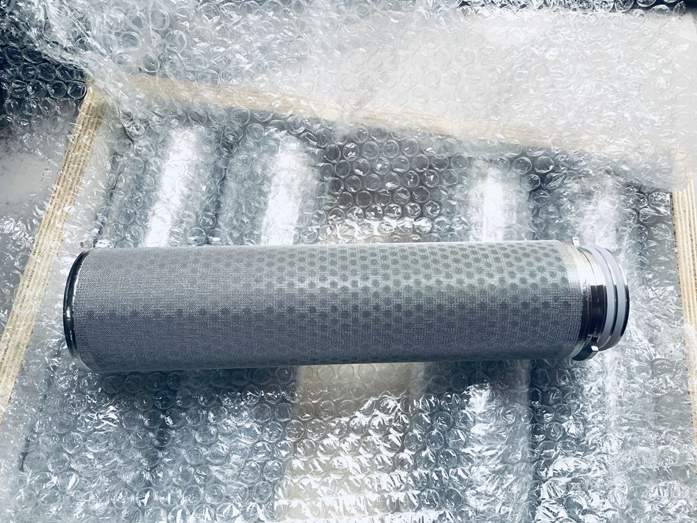 冲孔板复合网的优势你知道几多？？？？